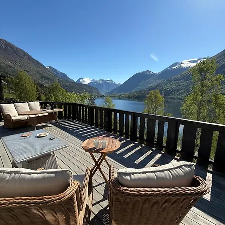 Tenna 48 Panorama Hébergement de vacances Stryn